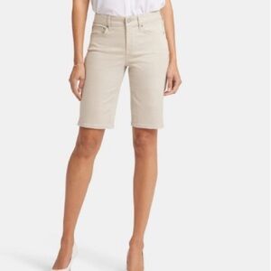 NYDJ Briella Short Women’s Denim Bermuda Shorts  Whitewash/Cream size 8